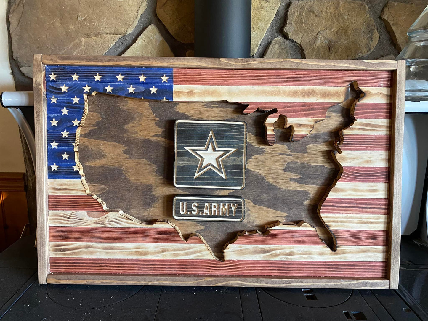 US Outline Cut-out with US Army Logo